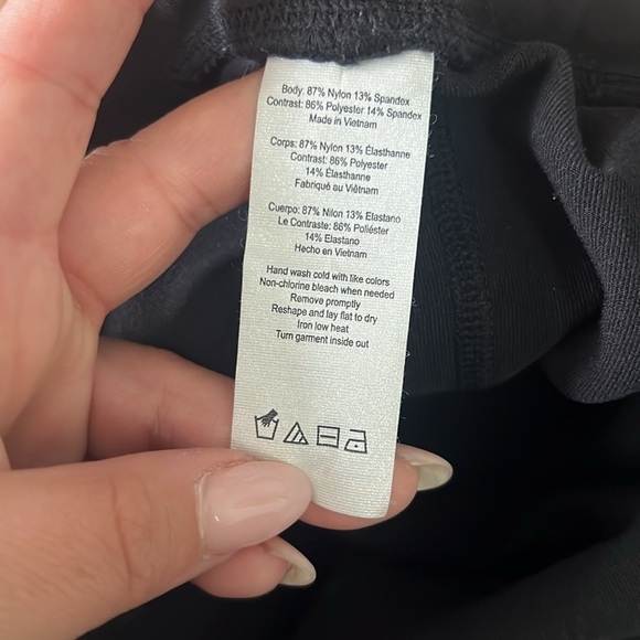 Alo High-Waist Moto Legging XSmall - Picture 9 of 11